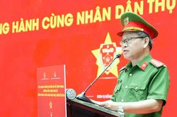Bộ Công an ra quân Chiến dịch Mùa hè số cùng VNeID: Đưa tiện ích số đến gần hơn với nhân dân