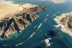 Iran cấp phép thêm nhiều tàu đi qua Hormuz