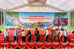 Cam kết bảo đảm tiến độ xây dựng trường phổ thông nội trú liên cấp vùng biên giới