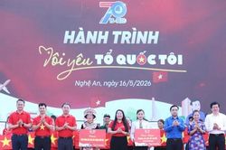 Khởi động Hành trình 'Tôi yêu Tổ quốc tôi' từ quê hương Bác