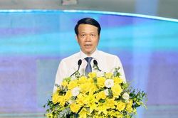 Mỹ Linh, Võ Hạ Trâm, Double2T cùng dàn sao thắp sáng đêm khai mạc Mùa du lịch Thái Nguyên 2026