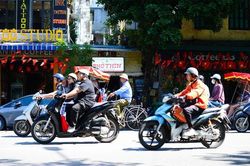 Việt Nam đối mặt El Nino mạnh: Nắng n&oacute;ng gay gắt, thiếu mưa v&agrave; nguy cơ b&atilde;o dị thường