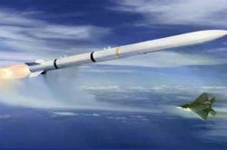 Tên lửa không chiến tầm xa AIM-260A JATM bất ngờ trực chiến trên tiêm kích F/A-18