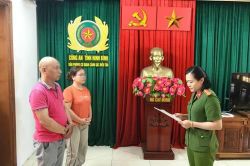 Khởi tố cặp vợ chồng đưa hối lộ để làm 'sổ đỏ' trái quy định