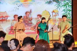 GenZ đưa âm hưởng di sản lên sàn diễn đương đại qua 'Sắc Xẩm'
