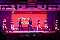 GenZ đưa âm hưởng di sản lên sàn diễn đương đại qua 'Sắc Xẩm'