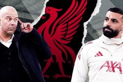Mohamed Salah công khai chỉ trích chiến thuật của Arne Slot, đòi khôi phục bản sắc Liverpool