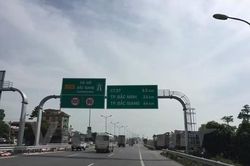 Quốc lộ 1 đoạn Hà Nội - Bắc Giang quá tải, đề xuất mở rộng lên 8 làn xe