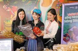 Chuyển đổi số và quyền kể chuyện của đồng bào dân tộc thiểu số