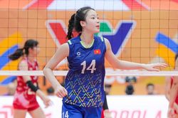Tay đập bóng chuyền 18 tuổi chưa lên đội tuyển vì bận thi THPT