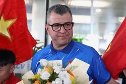 HLV Cristiano Roland nói lời ruột gan về U17 Việt Nam