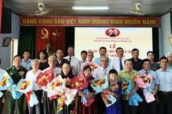 Phường Hương An, An Cựu trao Huy hiệu Đảng cho đảng viên lão thành
