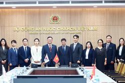 Bộ C&ocirc;ng an Việt Nam v&agrave; Cơ quan Cảnh s&aacute;t quốc gia H&agrave;n Quốc tiếp tục mở rộng hợp t&aacute;c