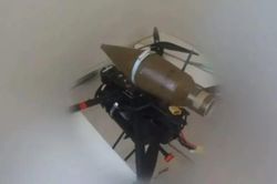 Israel gặp khó với drone điều khiển bằng cáp quang của Hezbollah