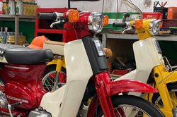 Honda Cub cũ nát được 'cải lão hoàn đồng' thành xe đẹp như mới