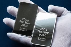 Giá bạc hôm nay 19/5/2026 đang trên đà tăng, quay lại mốc 80 triệu đồng/kg