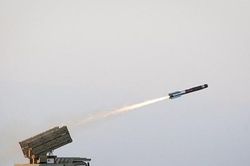 Iran cảnh báo mở 'mặt trận mới' chống Mỹ, bắt điệp viên xâm nhập Tehran