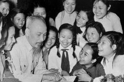 Khi con người là trung tâm của phát triển bền vững
