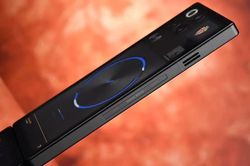 Smartphone gaming chip Snapdragon 8 Elite Gen 5 Leading Edition, pin 8.000mAh, giá hơn 21 triệu đồng
