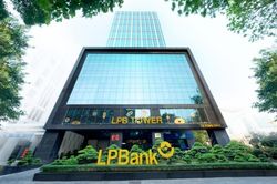 LPBank chia cổ tức 30% v&agrave; dự kiến lập ng&acirc;n h&agrave;ng con tham gia VIFC