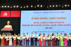 TP Hồ Chí Minh tôn vinh nhiều tập thể, cá nhân tiêu biểu, xuất sắc làm theo lời Bác