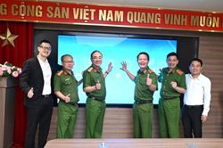 Ra mắt Phòng họp thông minh, Phòng truyền thống số