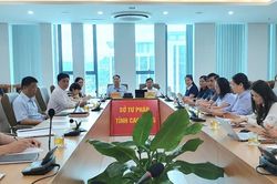 Tăng cường ho&agrave;n thiện hệ thống văn bản quy phạm ph&aacute;p luật