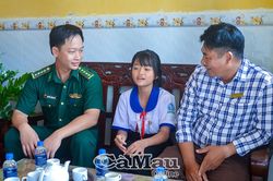 Học Bác gần dân, vì dân