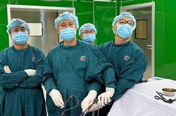 Đau lưng coi chừng ung thư thận giai đoạn sớm