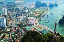Hạ tầng và khả năng mở rộng không gian phát triển thị trường bất động sản Quảng Ninh
