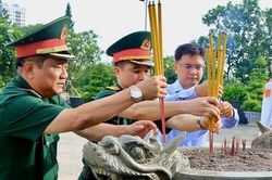 Thành phố Hồ Chí Minh lấy mẫu ADN hài cốt liệt sĩ chưa xác định thông tin