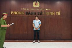 TPHCM: Khởi tố chủ chuỗi cửa hàng kinh doanh giày dép giả mạo thương hiệu