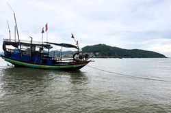 Đồn Biên phòng Quỳnh Phương kịp thời cứu hộ tàu cá gặp nạn trên biển