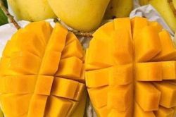 Loại quả được ví như 'ông hoàng' trái cây nhưng 5 nhóm người cần hạn chế ăn