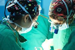 Khối u quái hiếm gặp khiến bé sơ sinh 10 ngày tuổi nguy kịch