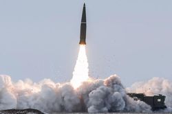 Tên lửa Iskander-M và Su-25 Belarus 'song kiếm hợp bích' diễn tập hạt nhân chiến thuật Nga-Belarus