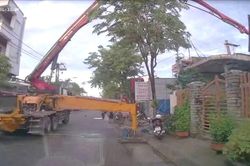 Gãy cần bơm bê tông, 3 người thương vong