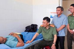 Phó công an phường ở Đà Lạt bị thương khi truy bắt nhóm trộm chó