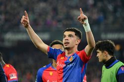 World Cup 2026: Thụy Sĩ trao cơ hội cho 'sát thủ hồi sinh' Zeki Amdouni
