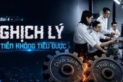 Bài 4: Nghịch lý có tiền không tiêu được