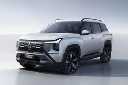 Đối thủ của Mitsubishi Destinator lộ diện, có gì để cạnh tranh?