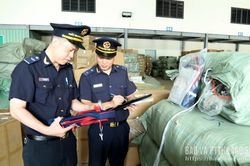 Ngăn hàng xâm phạm quyền sở hữu trí tuệ qua cửa khẩu