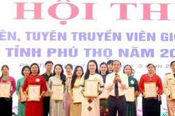 Bế mạc và trao giải Hội thi Báo cáo viên, tuyên truyền viên giỏi khu vực Hòa Bình