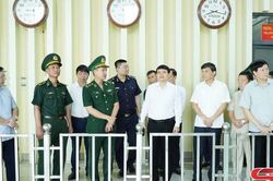 Đoàn công tác Ban Chỉ đạo công tác biên giới tỉnh Sơn La học tập kinh nghiệm tại Cửa khẩu quốc tế Hữu Nghị