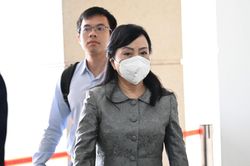 Cựu Bộ trưởng Y tế Nguyễn Thị Kim Tiến hầu tòa, có 4 luật sư bào chữa