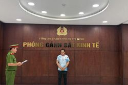Khởi tố đối tượng kinh doanh hơn 1.400 đôi giày giả