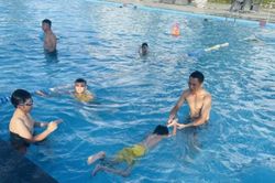 Thủ tướng yêu cầu khẩn trương dạy bơi trong trường học