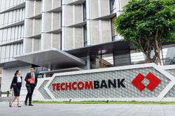 Techcombank (TCB) huy động 2.000 tỷ đồng trái phiếu, lên kế hoạch tất toán sớm 7.000 tỷ đồng nợ vay
