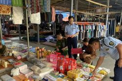 Lào Cai phát hiện, xử lý nhiều vụ vi phạm về an toàn thực phẩm và hàng giả