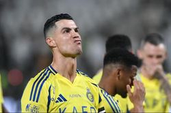 C.Ronaldo nhận tin kém vui trước trận đấu quyết định